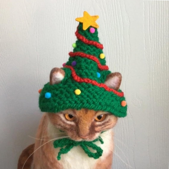 Hand Crafted crochet hat Christmas tree pet hat green & multicolored pump pumps - Picture 13 of 14